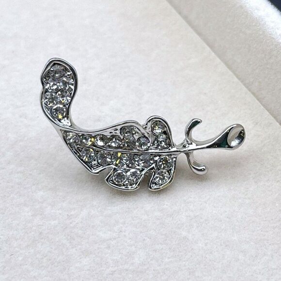 Silver with White Diamond Crystal Single Feather Pin Back Brooch - Picture 5 of 9